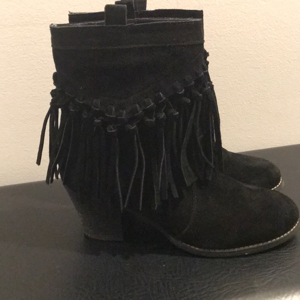 Black suede short boots size 8-1/2